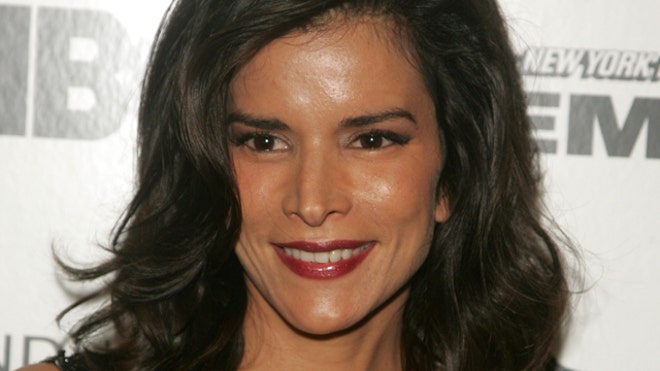 Patricia Velsquez SEXY Shot.jpg